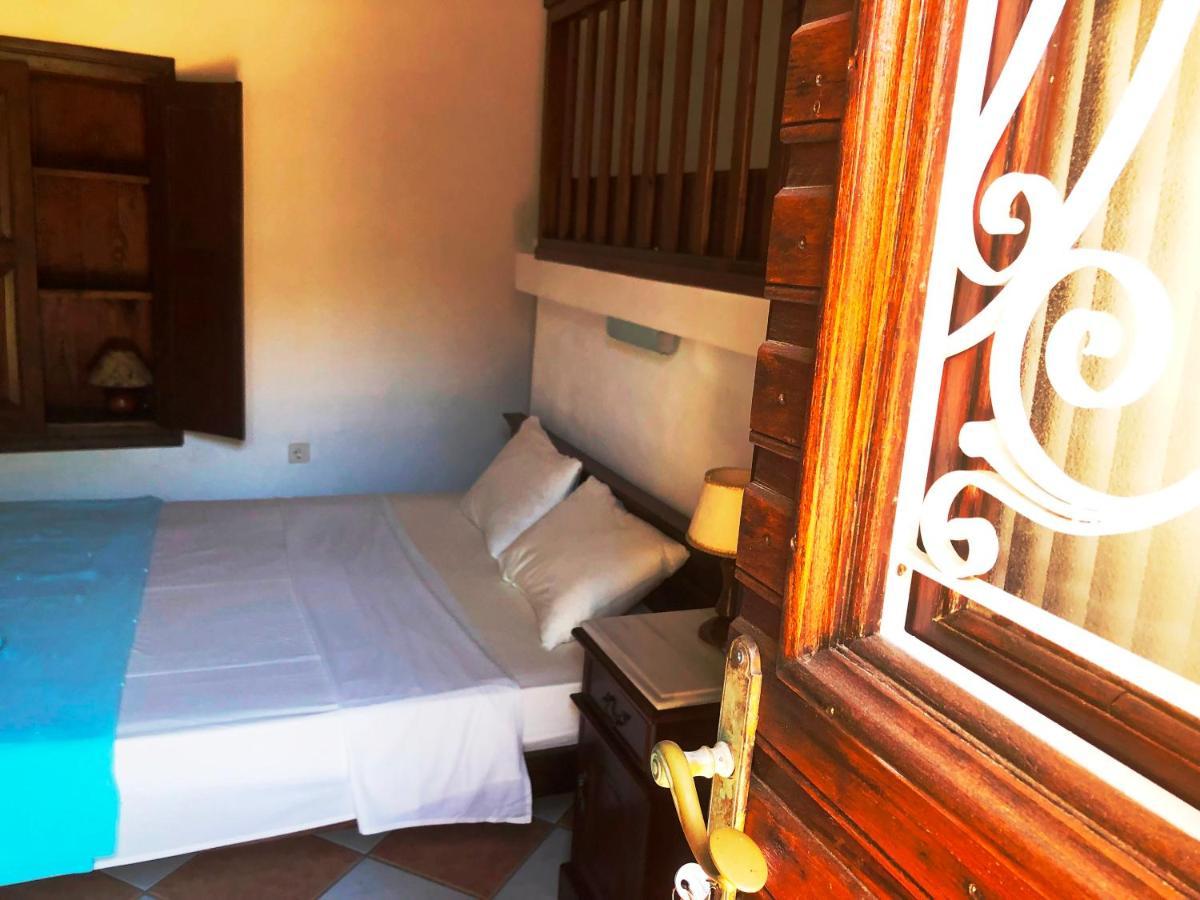 Aparthotel Machi'S House à Plaka  Extérieur photo