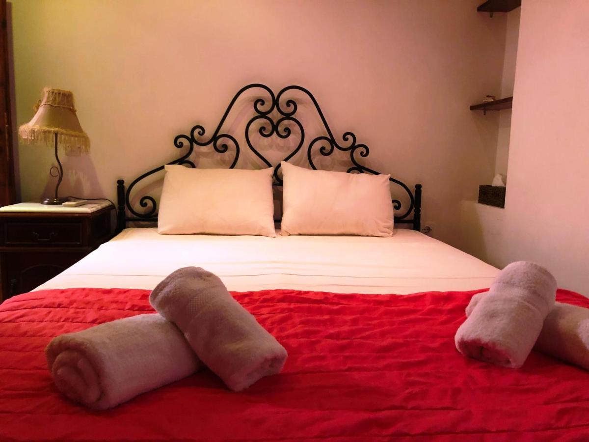 Aparthotel Machi'S House à Plaka  Extérieur photo